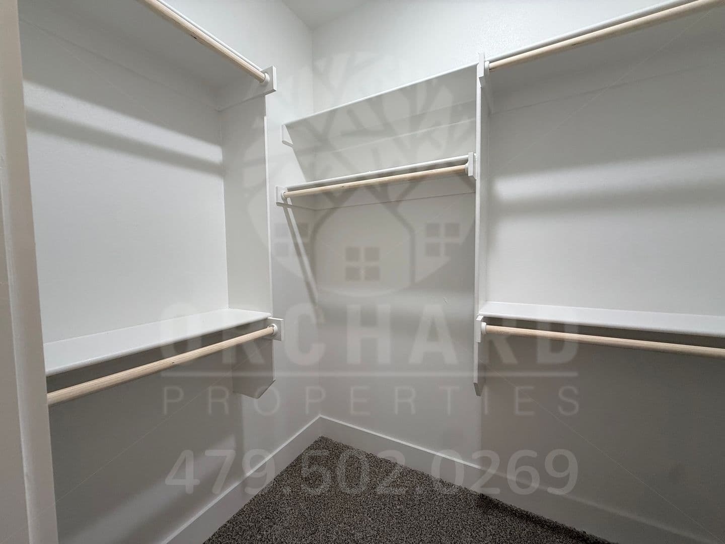 Bella Vista House: 8 Magrath Place