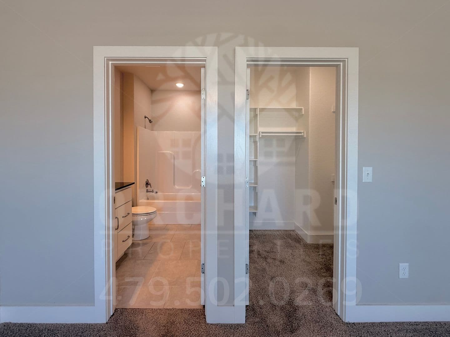 Siloam Springs Apartment: 3012-3022 N. Conway Drive