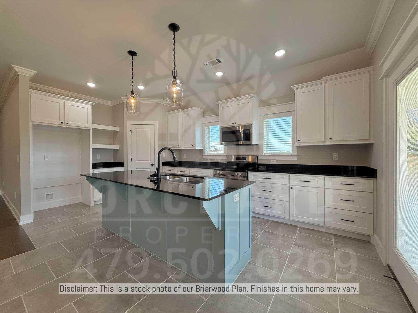 Siloam Springs House: 3103 N. Arden Way