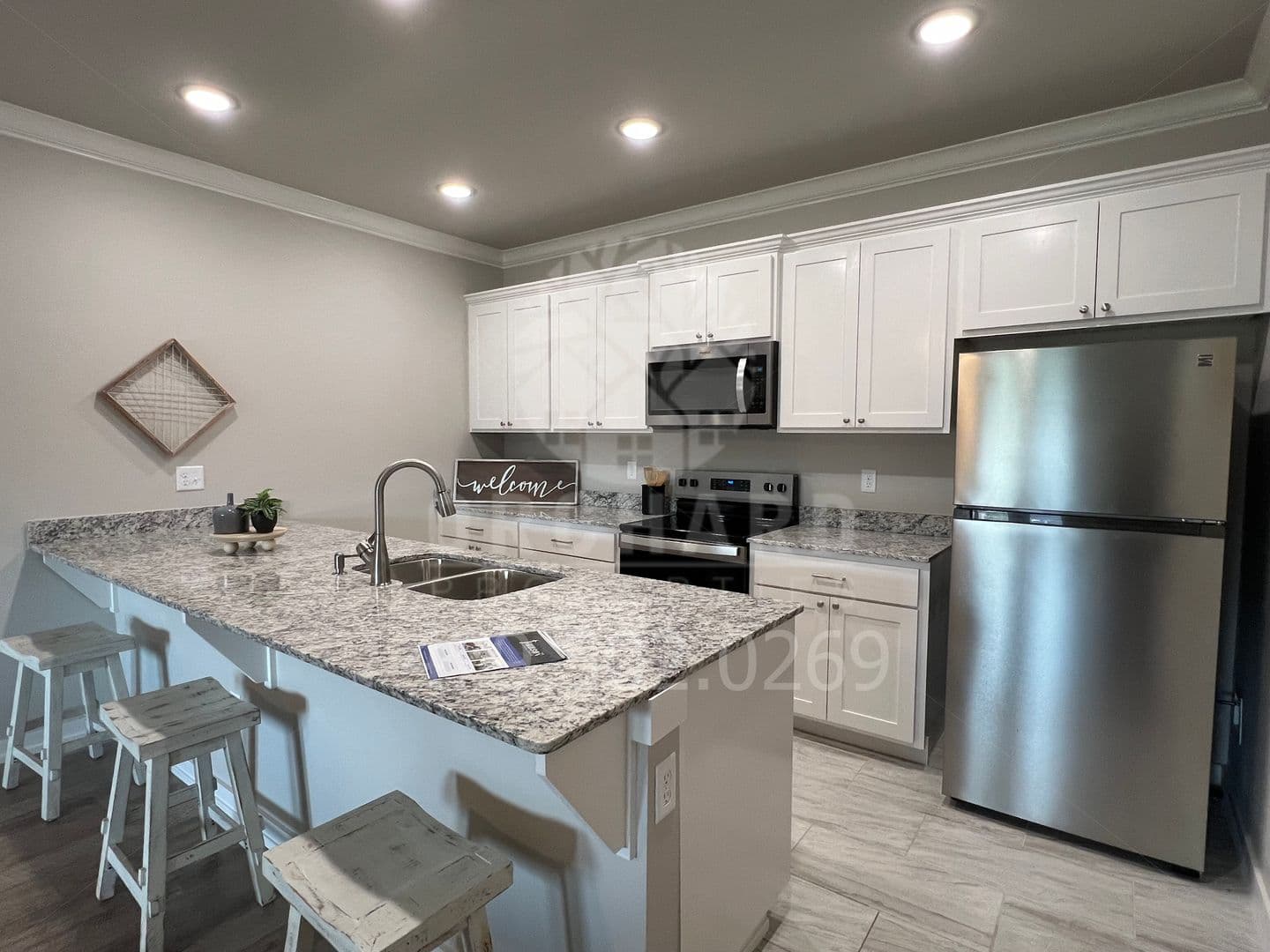 Conway Apartment: 100 Bill Hegeman Blvd., U
