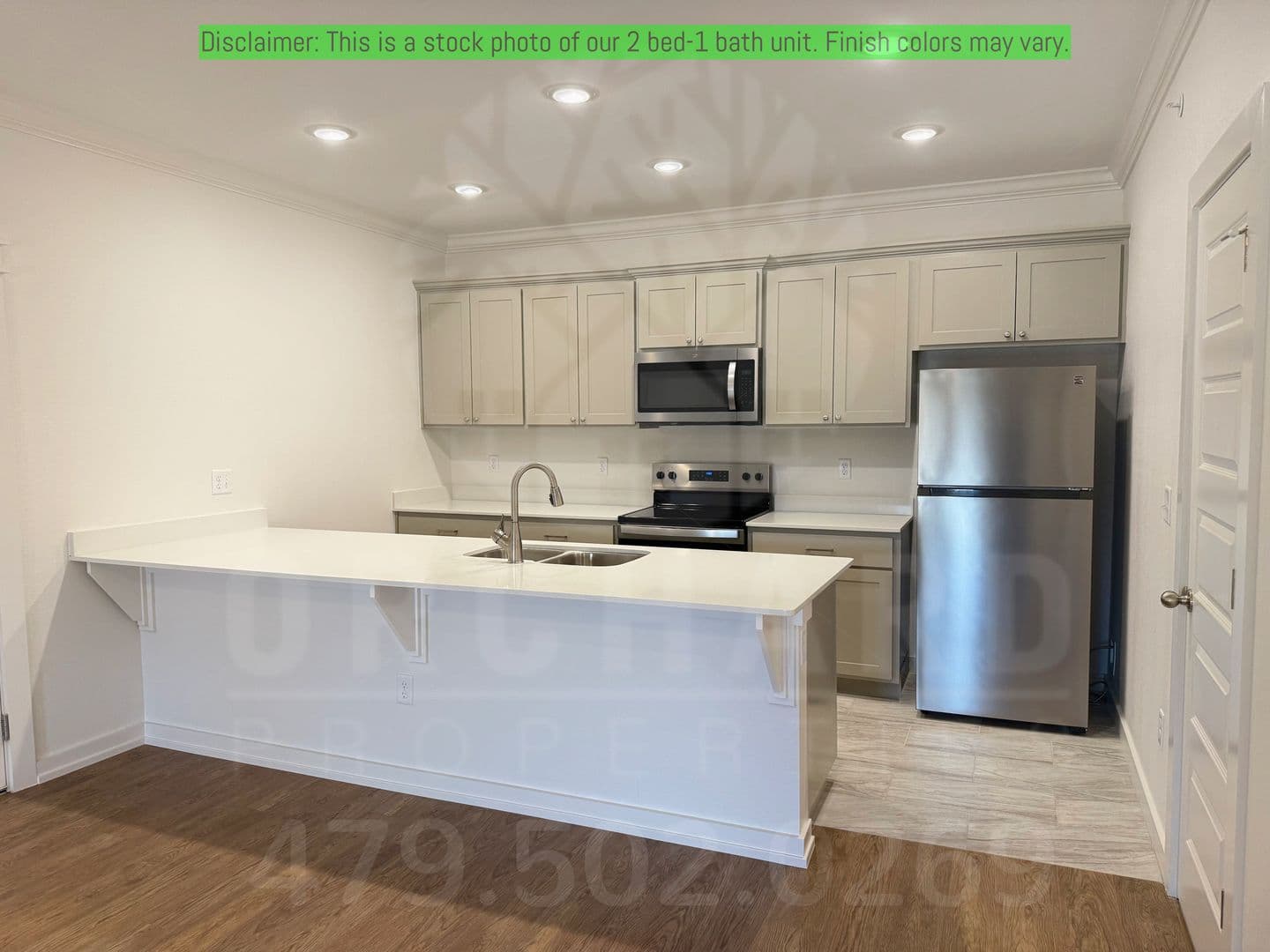 Conway Apartment: 100 Bill Hegeman Blvd., G