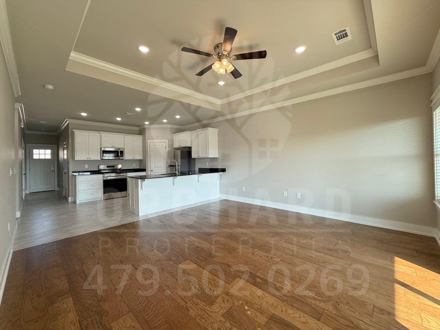 Siloam Springs Apartment: 2007 E. Brookview Drive