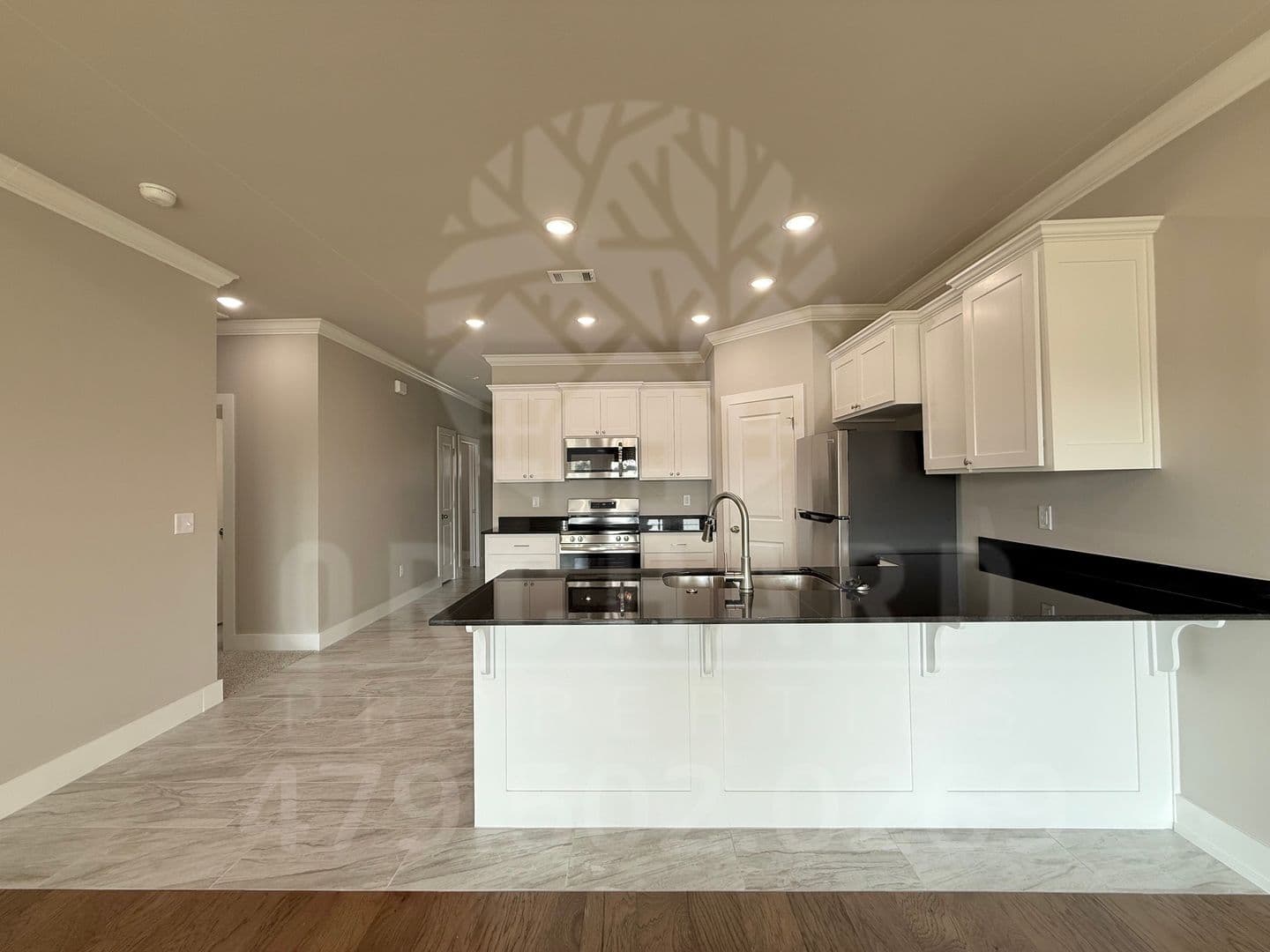 Siloam Springs Apartment: 2007 E. Brookview Drive