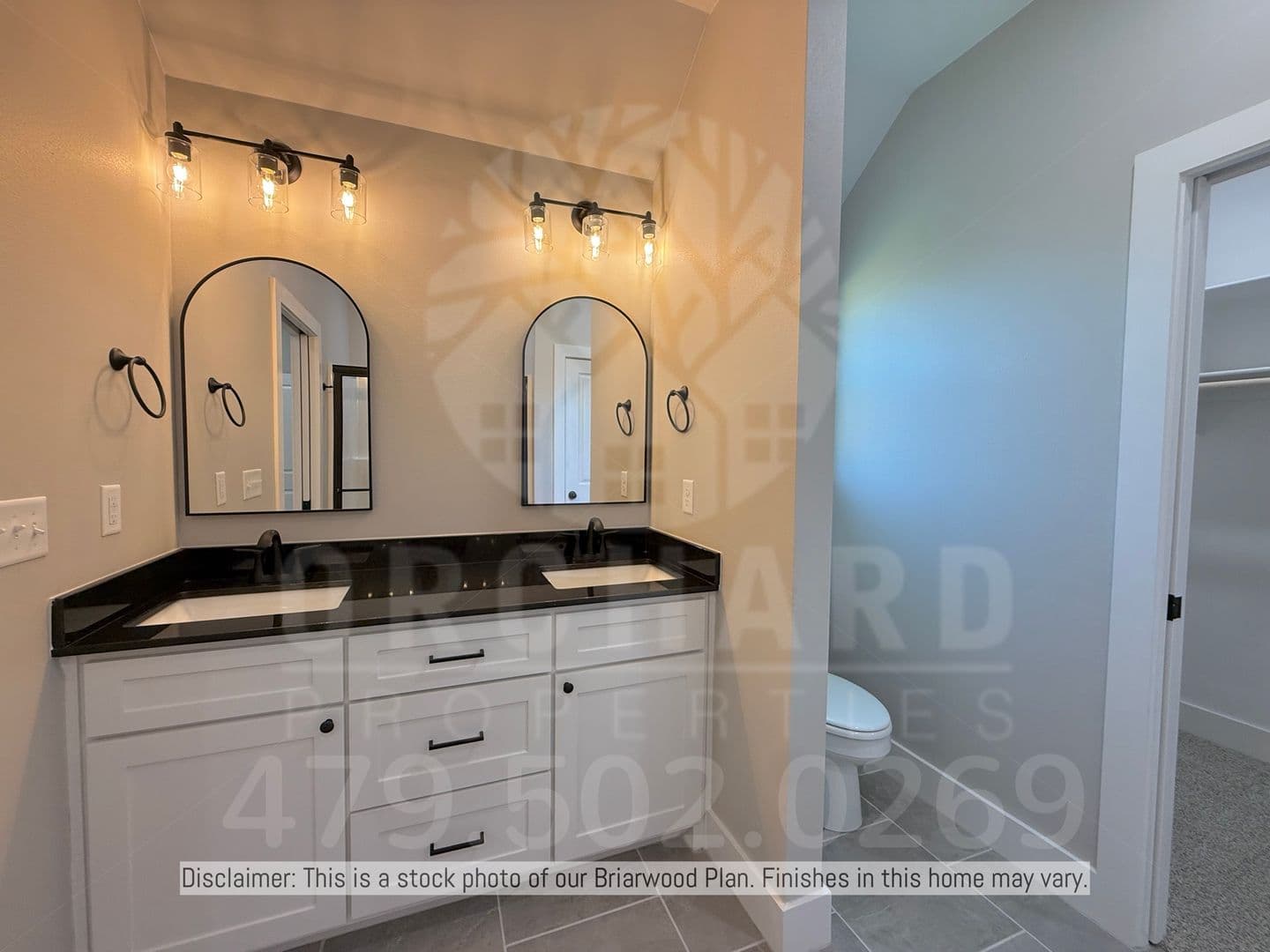 Siloam Springs House: 3103 N. Arden Way