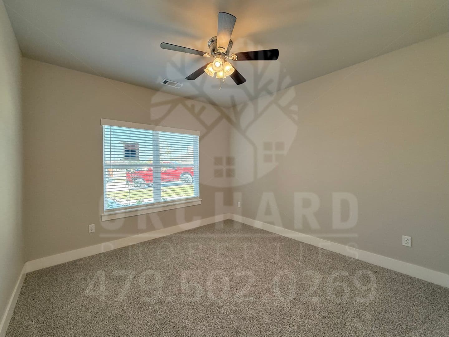 Siloam Springs Apartment: 3011 N. Conway Drive