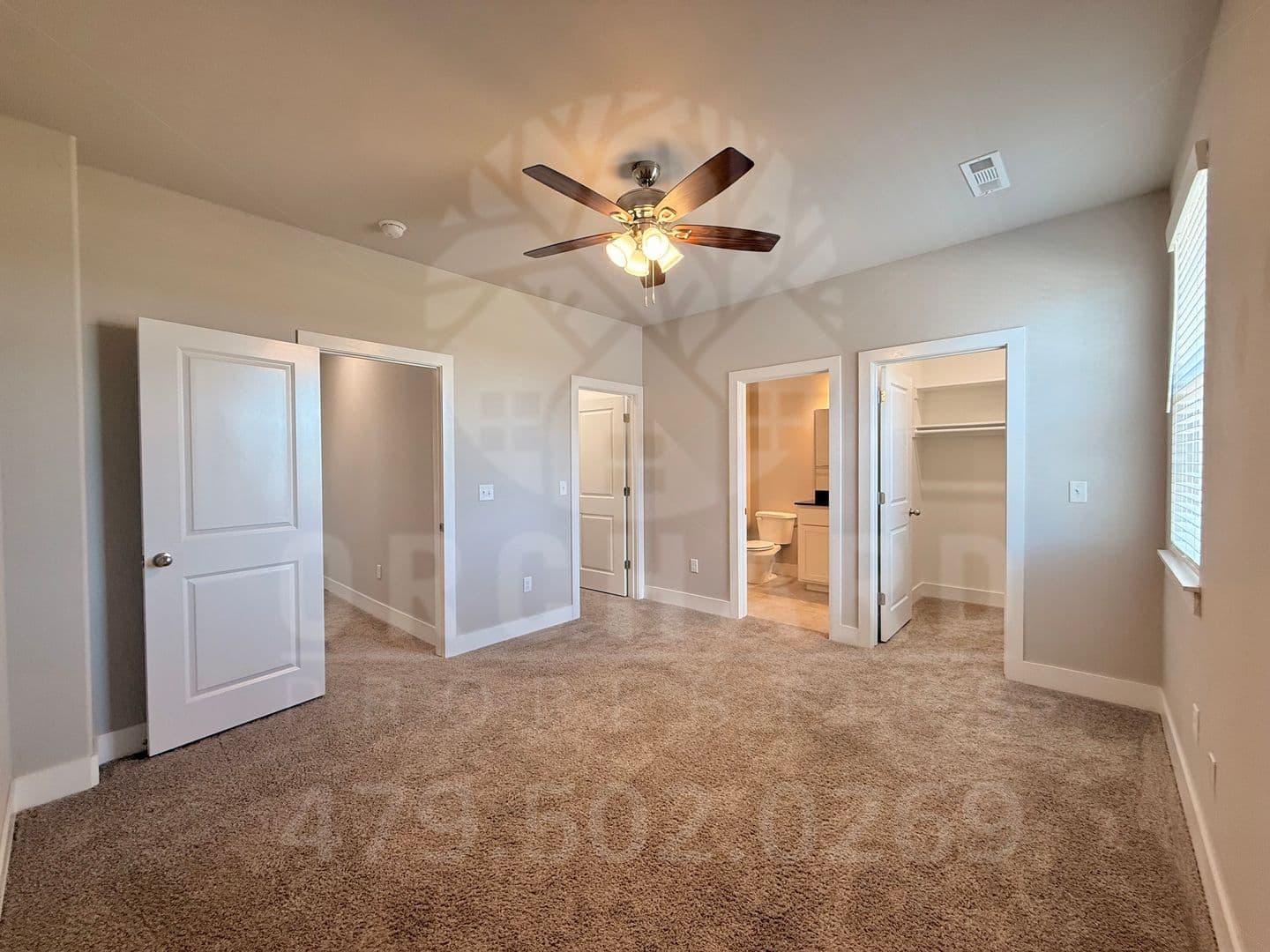 Siloam Springs Apartment: 3012-3022 N. Conway Drive