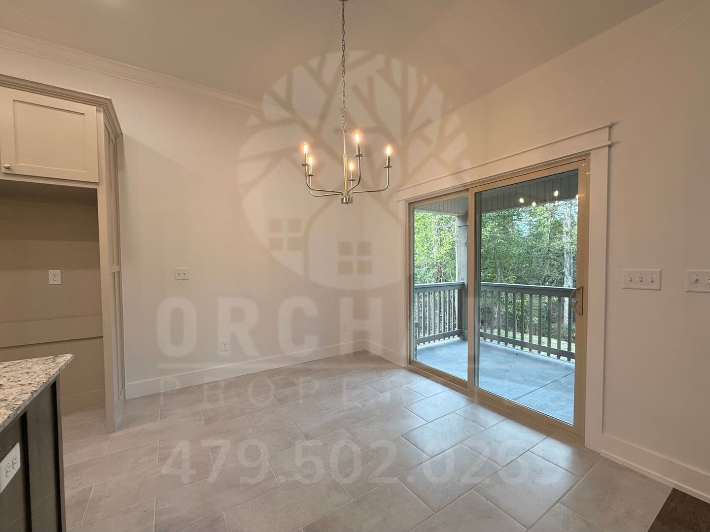 Bella Vista House: 8 Magrath Place