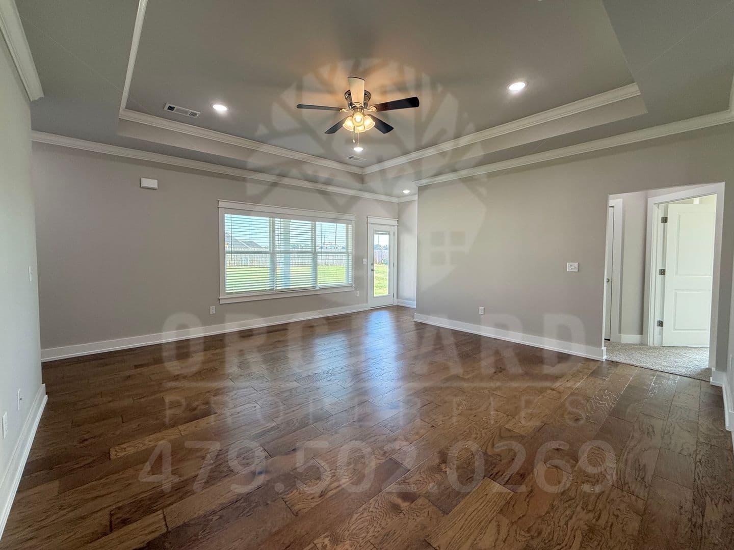 Siloam Springs Apartment: 3011 N. Conway Drive