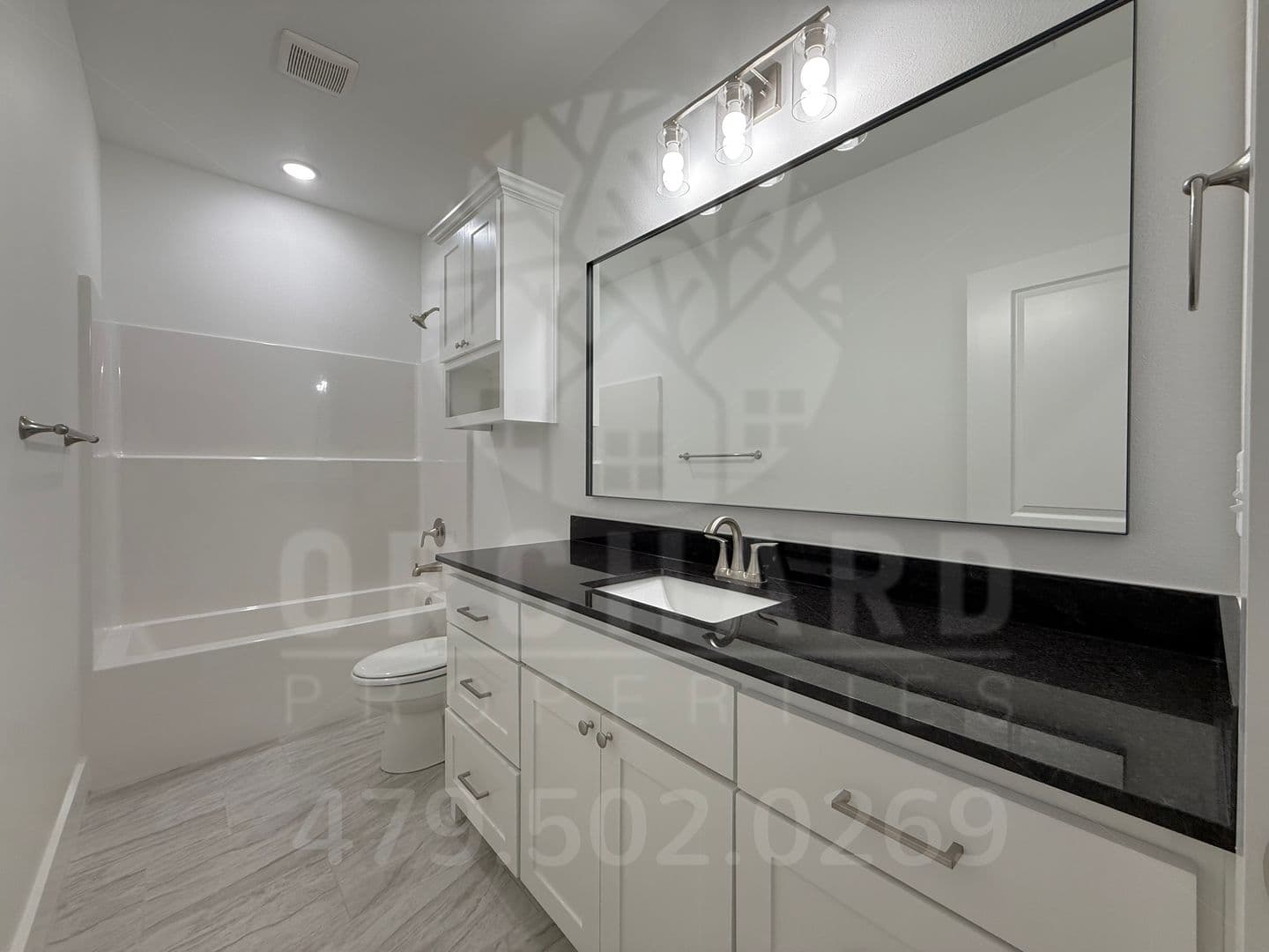 Siloam Springs Apartment: 3007 N Conway Drive