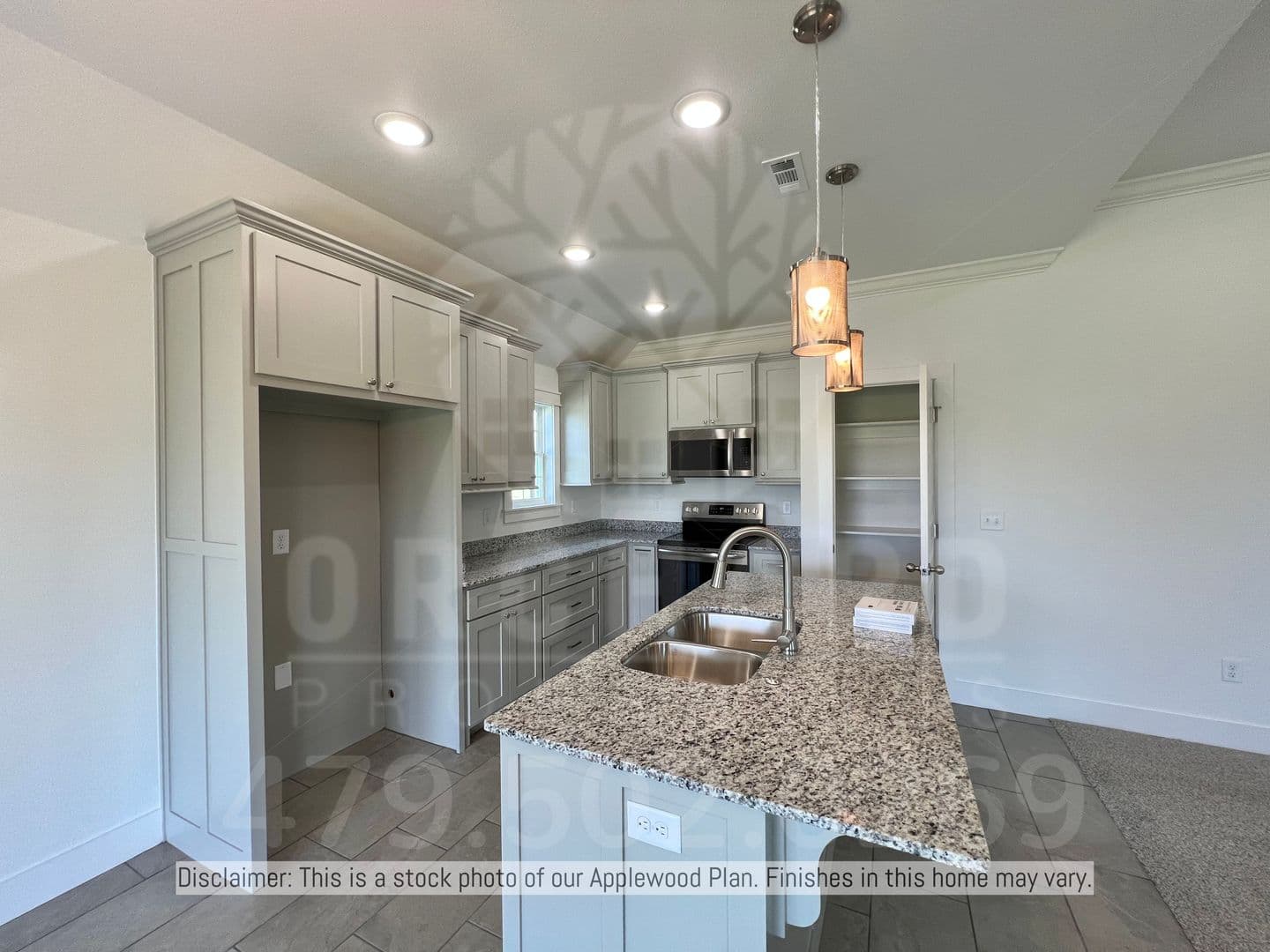Bella Vista House: 8 Magrath Place