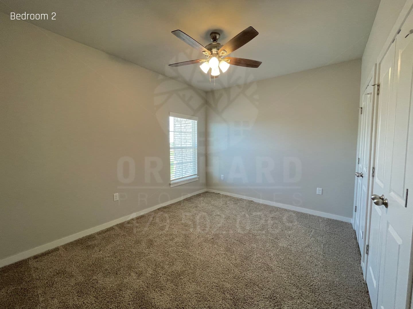 Siloam Springs Apartment: 1900 E. Brookview Circle
