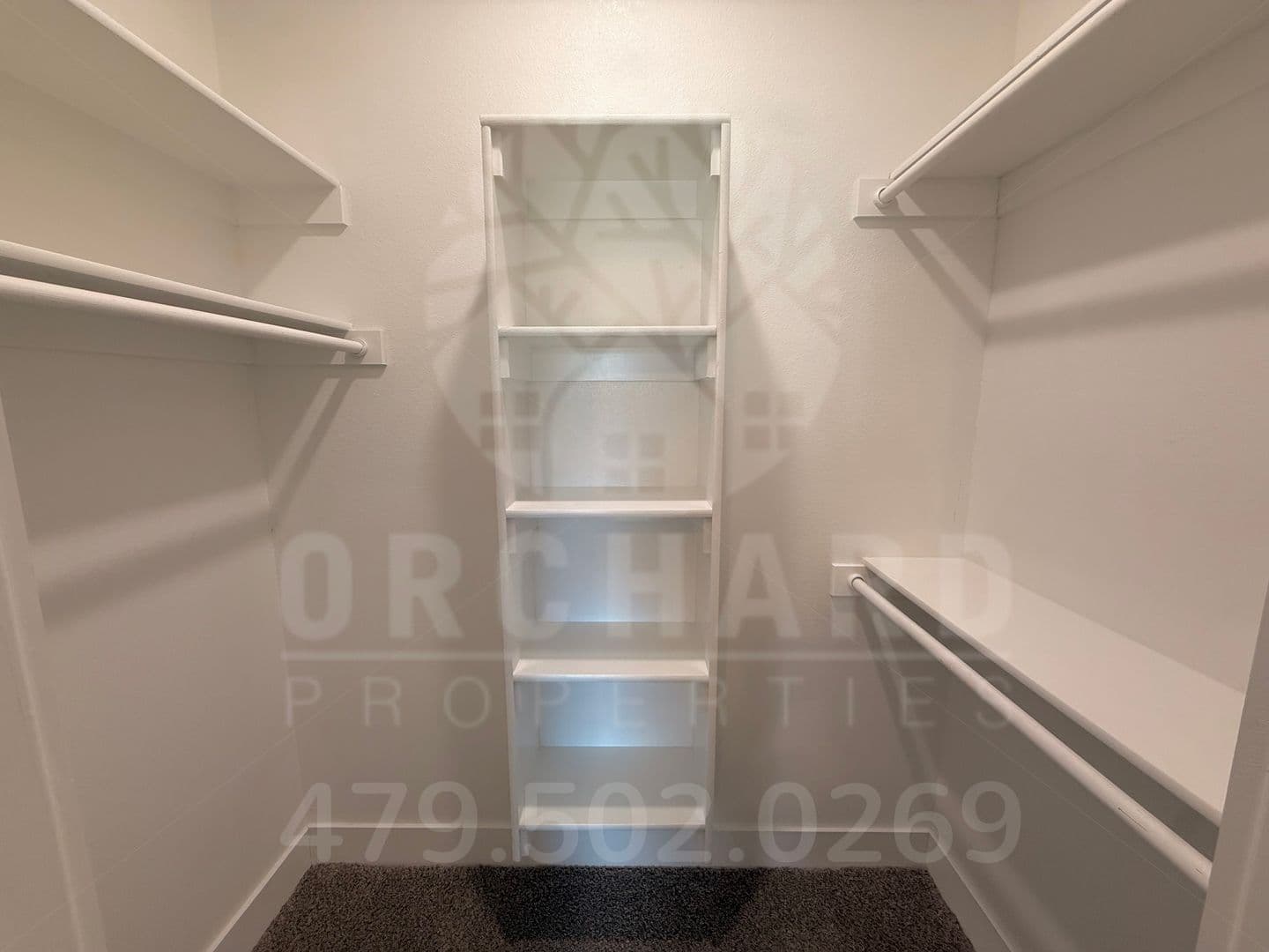 Siloam Springs Apartment: 3000-3010 N. Conway Drive
