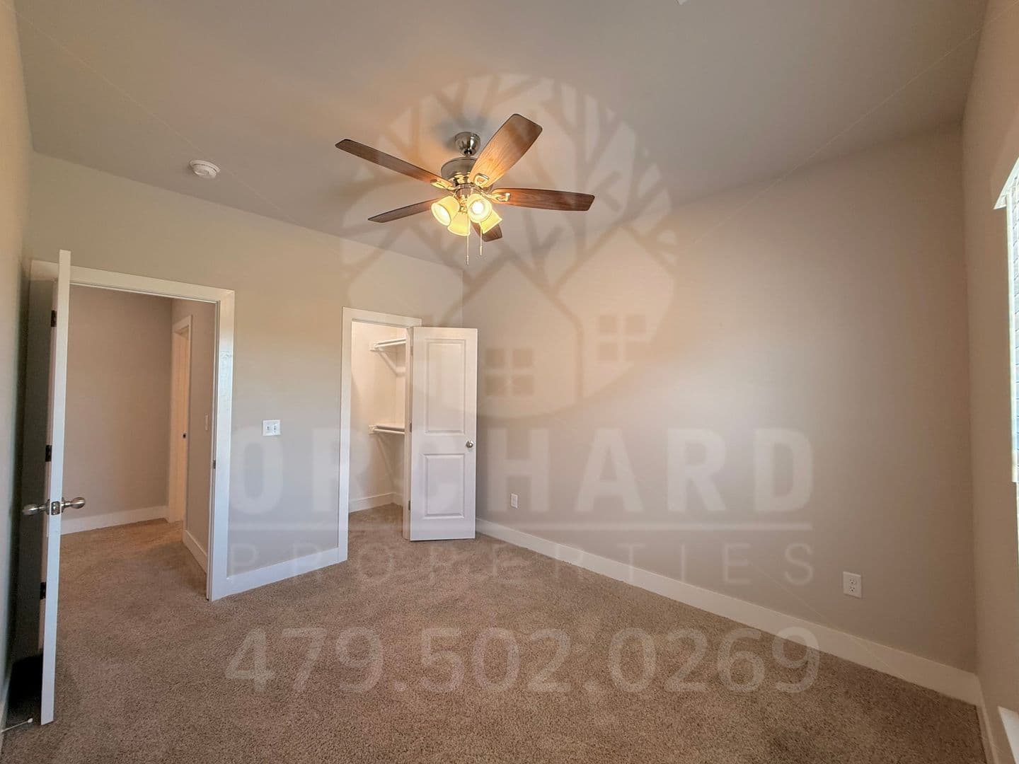 Siloam Springs Apartment: 3000-3010 N. Conway Drive