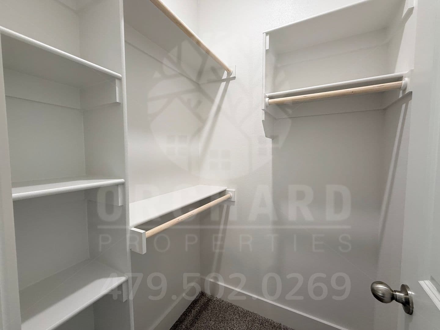 Bella Vista House: 8 Magrath Place