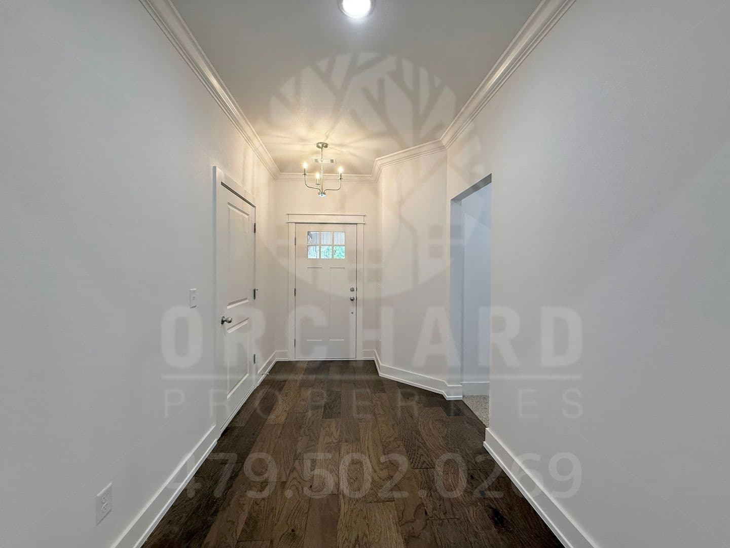Bella Vista House: 8 Magrath Place