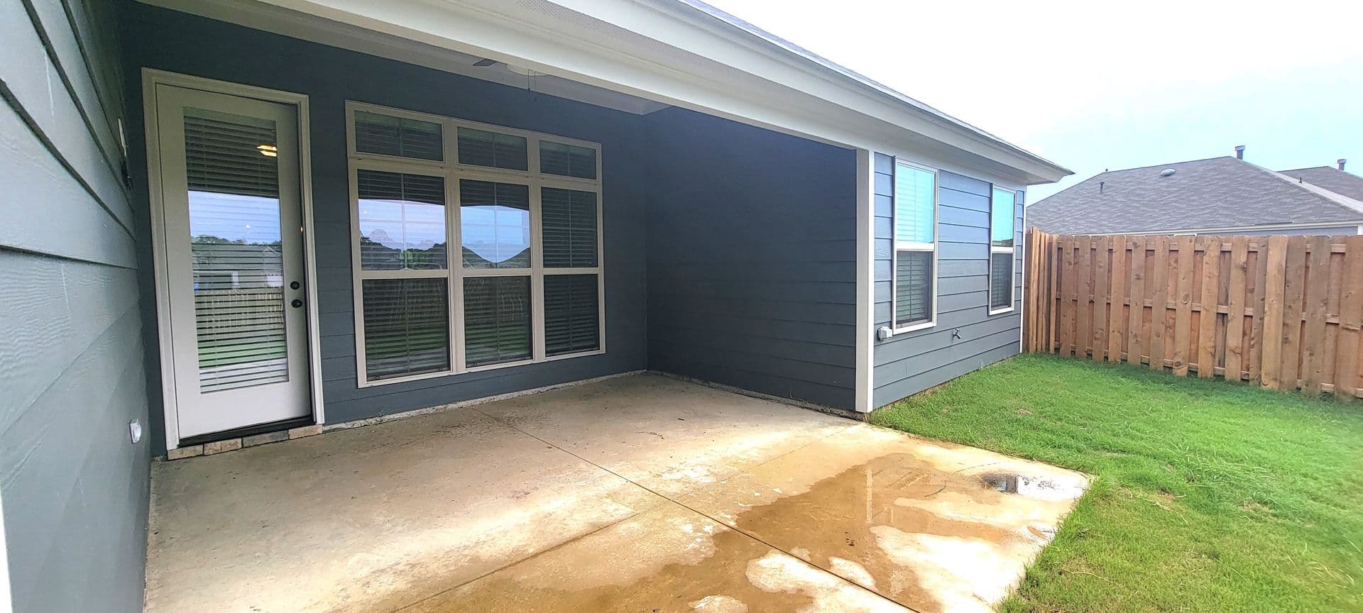 Prattville House: 844 Hedgefield Way