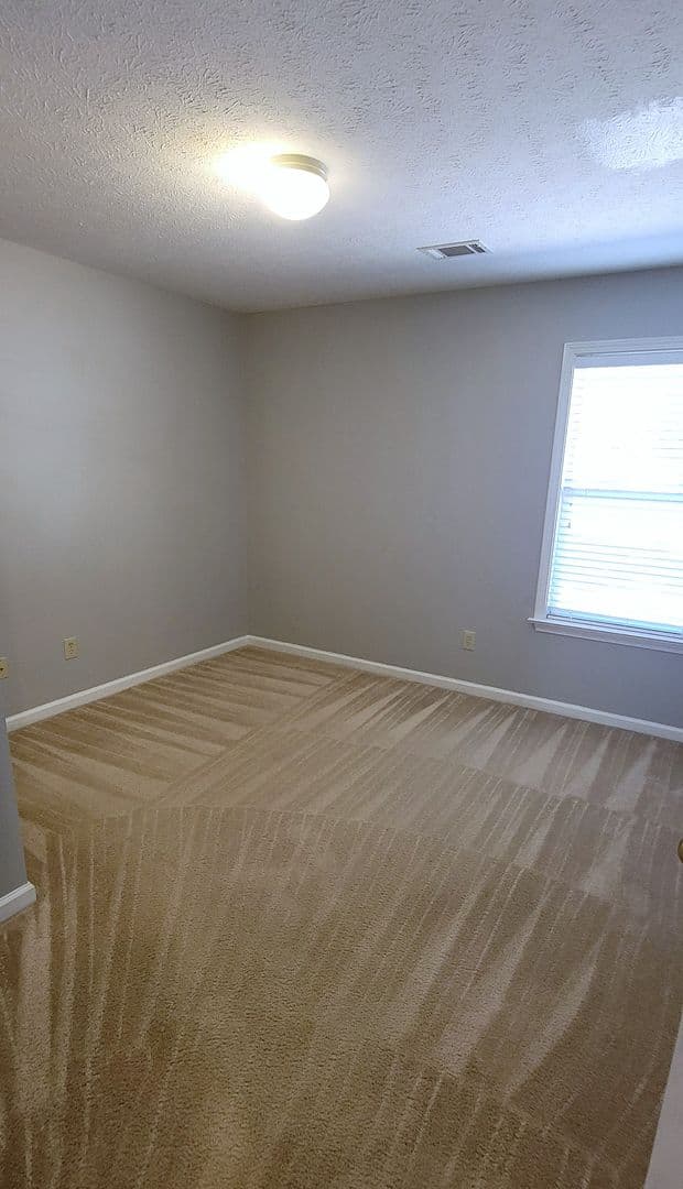 Montgomery House: 3500 Claiborne Circle