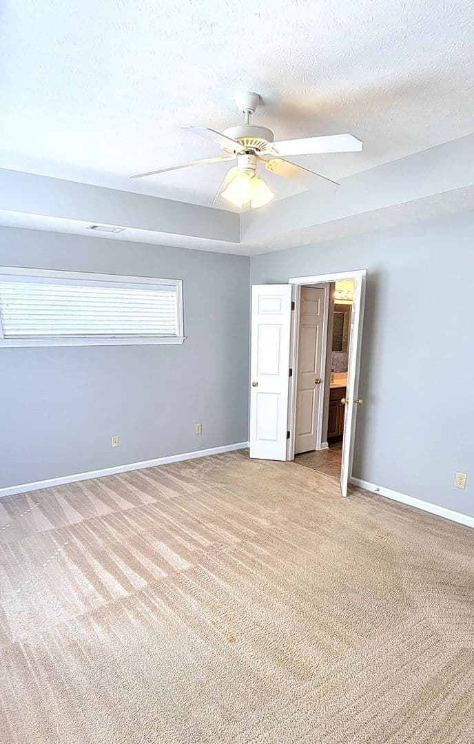 Montgomery House: 3500 Claiborne Circle