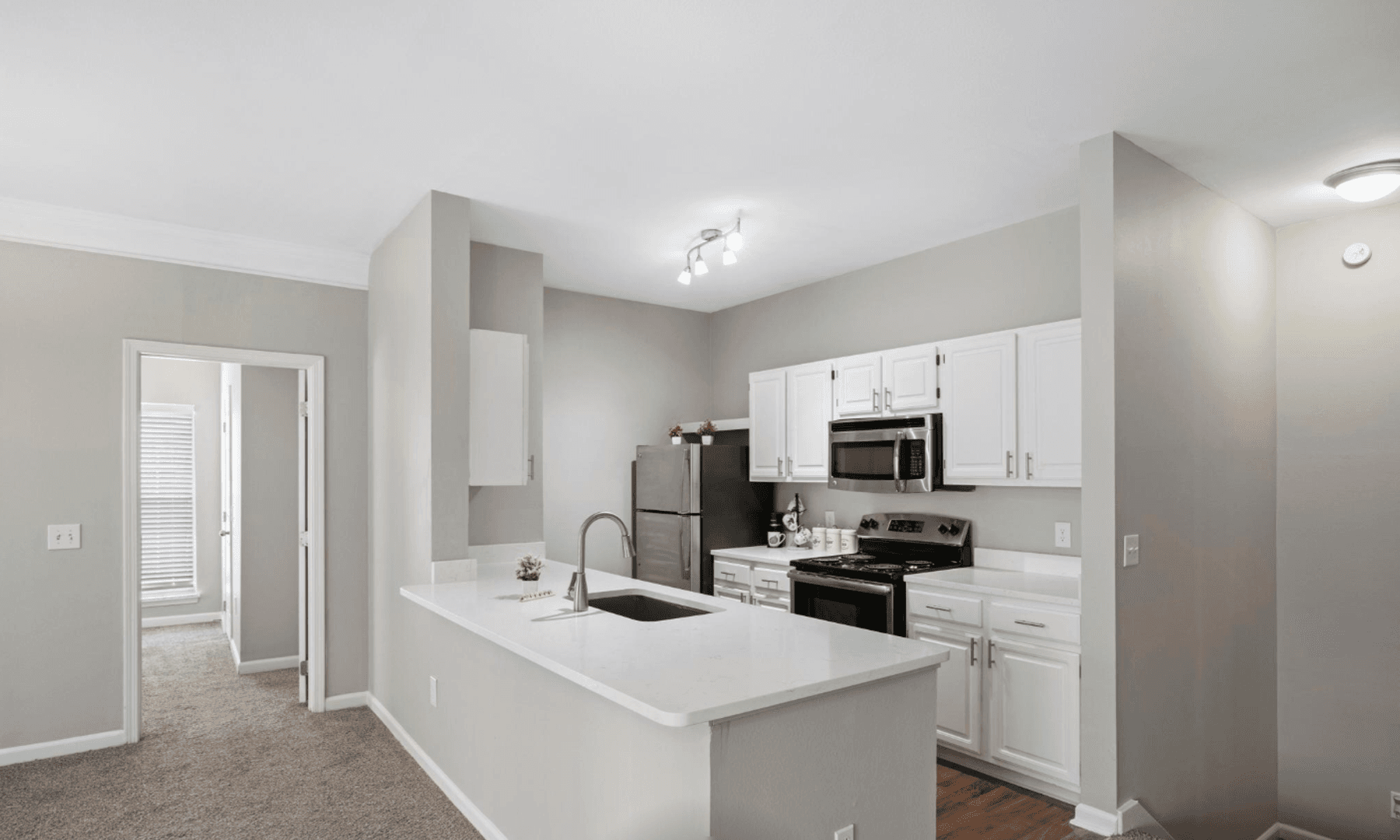Overland Park Apartment: 6233 W. 120TH St.