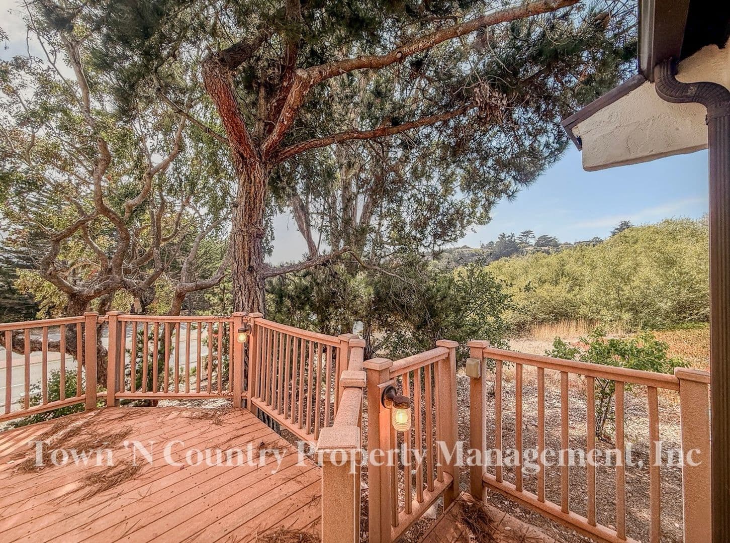 Carmel House: 26142 Carmel Knolls Dr.