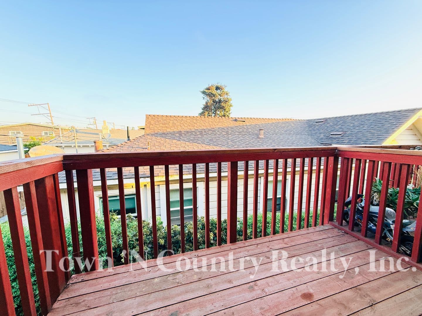 Salinas Apartment: 334 Soledad St.