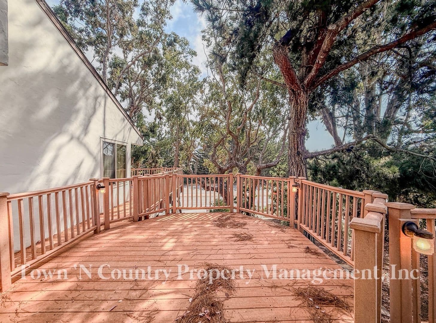 Carmel House: 26142 Carmel Knolls Dr.