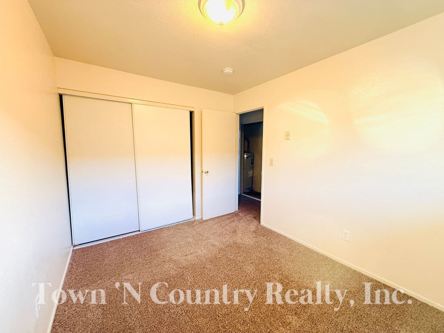 Salinas Apartment: 334 Soledad St.