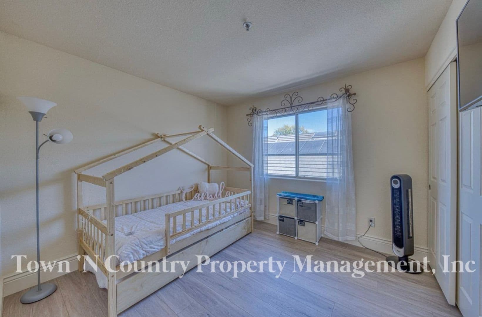 Salinas House: 17677 River Run Rd.