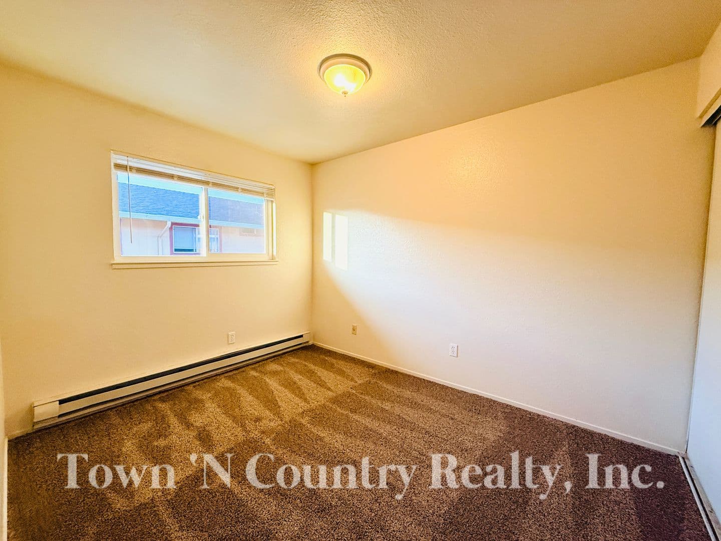 Salinas Apartment: 334 Soledad St.