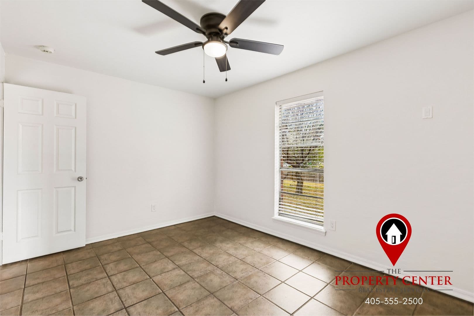 Norman House: 830 Douglas Dr