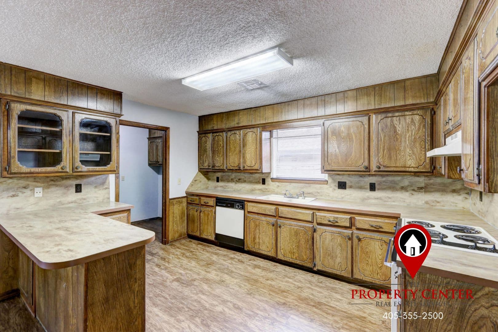 Midwest City House: 409 Delia Street