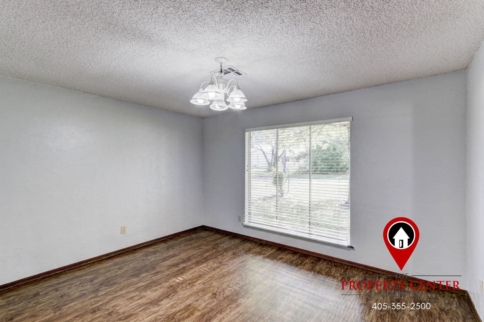 Midwest City House: 409 Delia Street