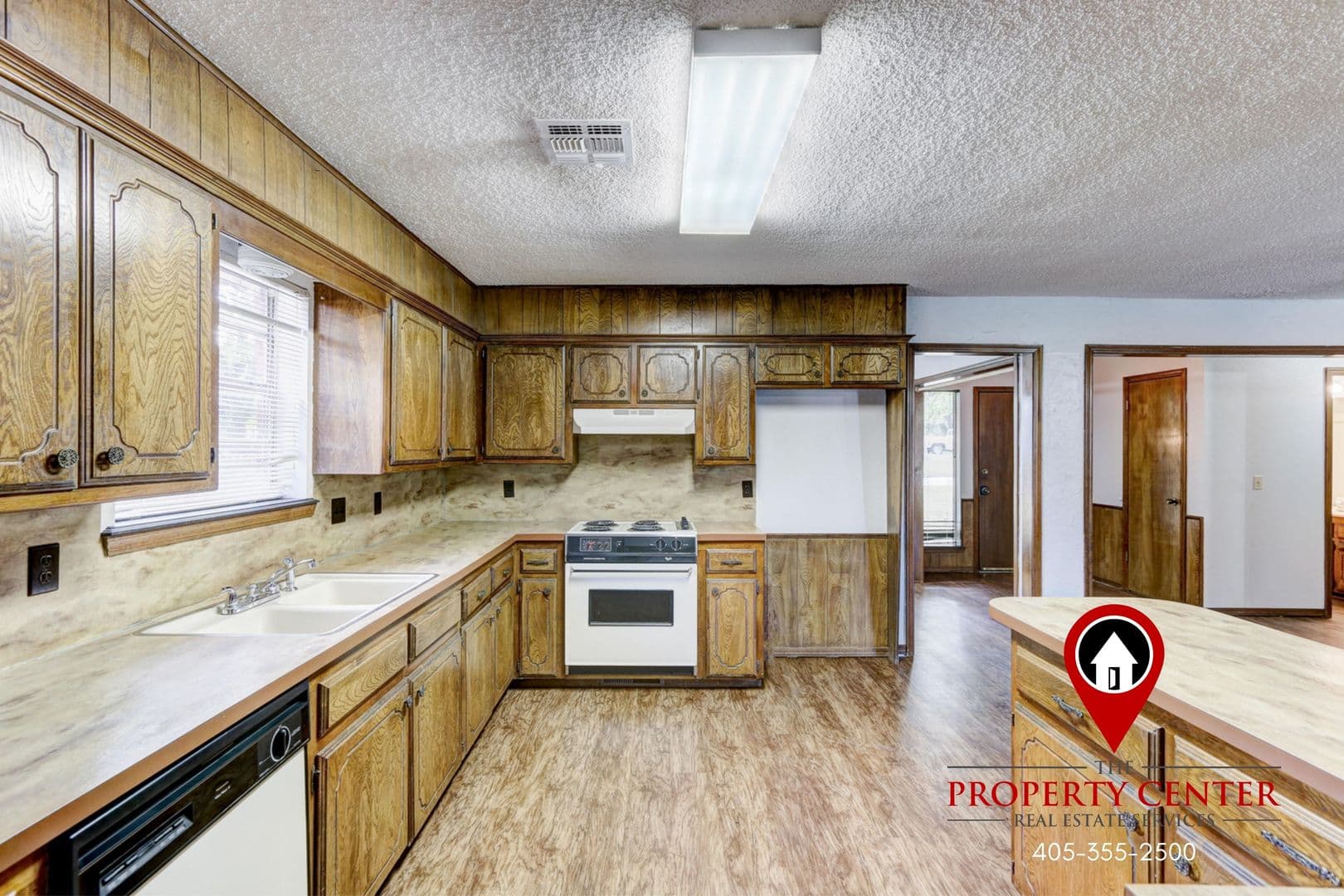 Midwest City House: 409 Delia Street