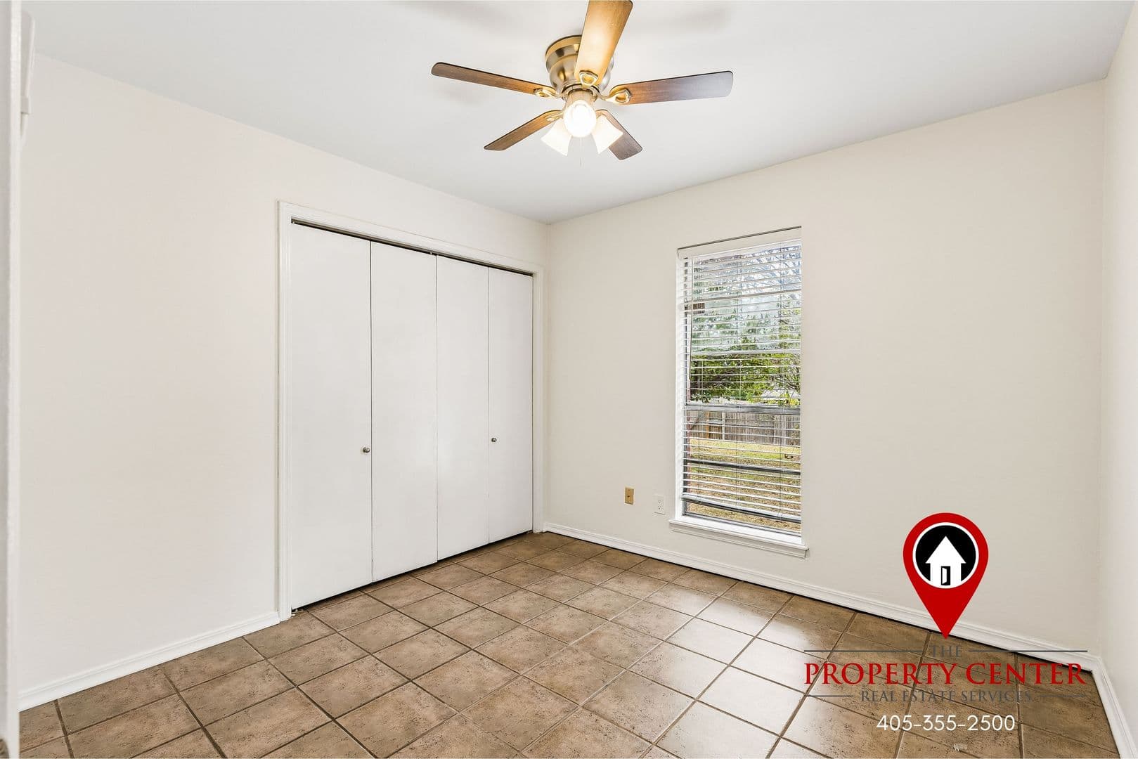 Norman House: 830 Douglas Dr
