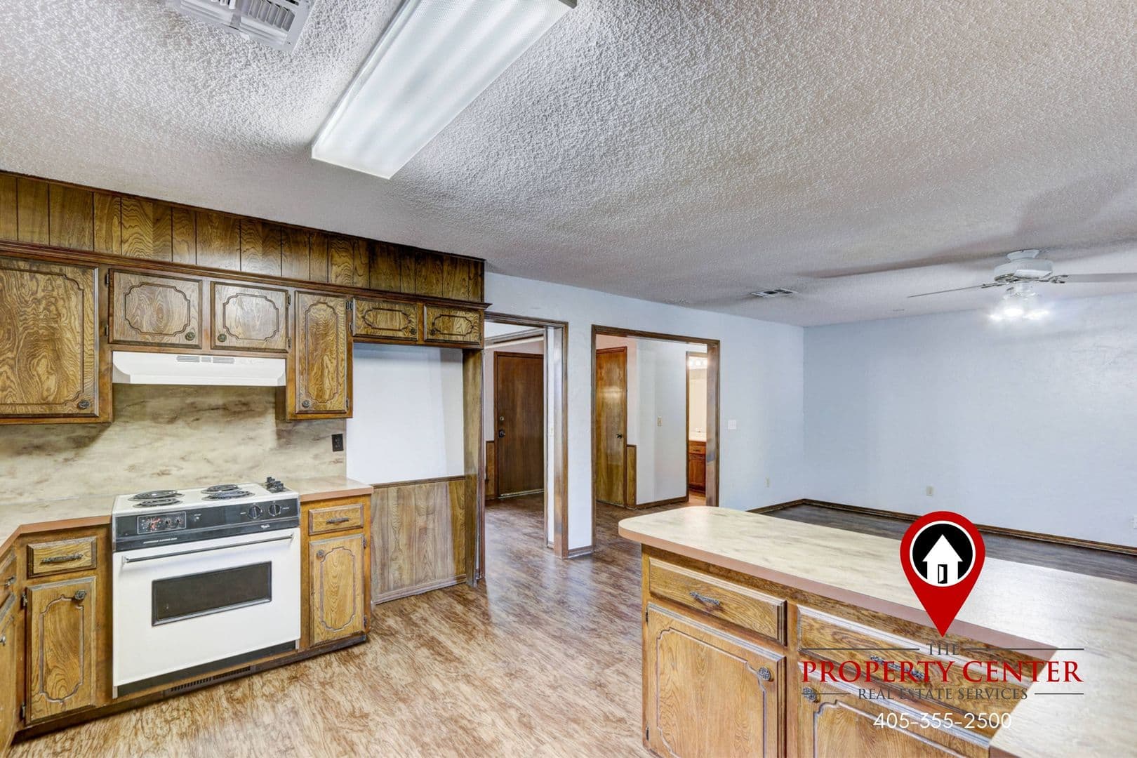 Midwest City House: 409 Delia Street