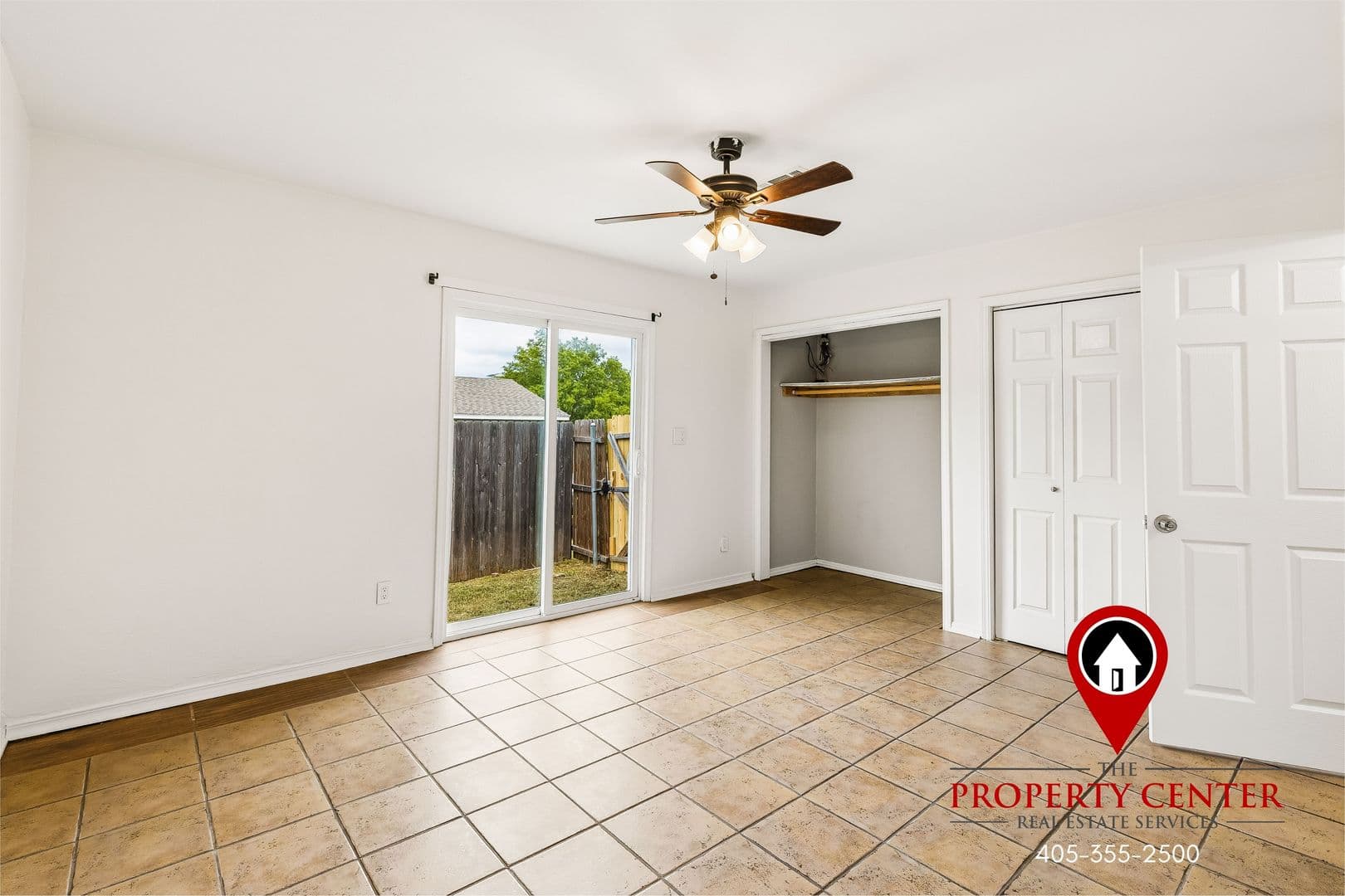 Norman House: 830 Douglas Dr