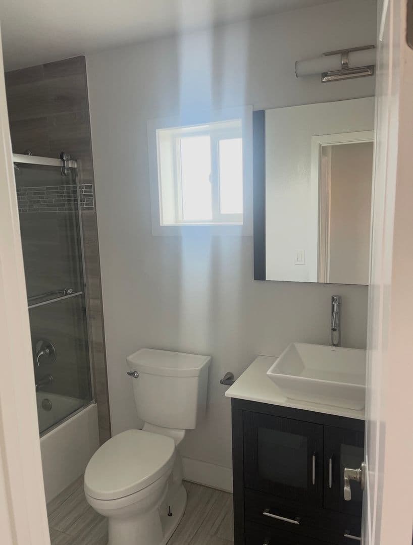 Imperial Beach Condo: 621 Florence St #B