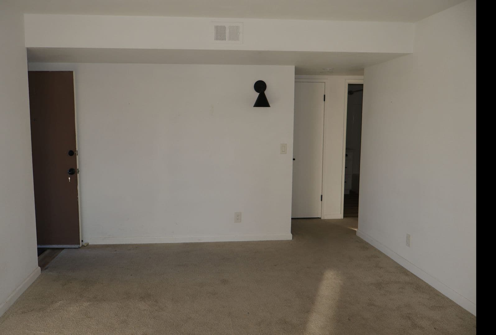 National City Condo: 1910 E 24th St #18
