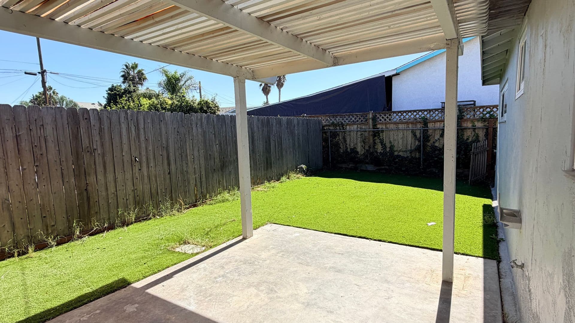 Imperial Beach House: 1055 11th St