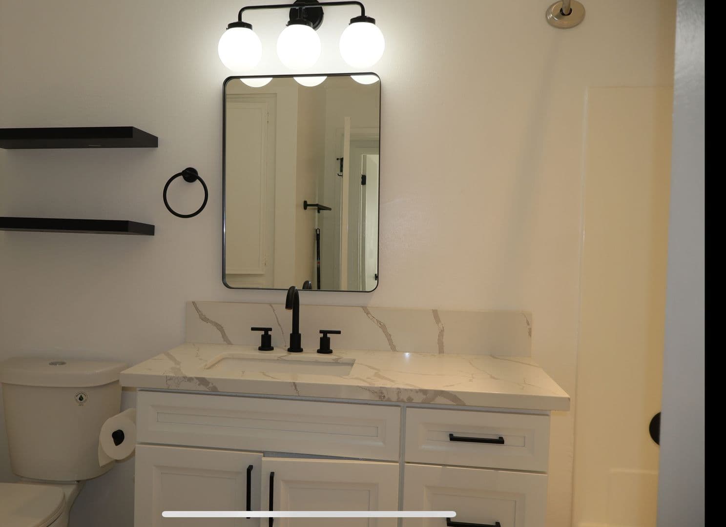 National City Condo: 1910 E 24th St #18