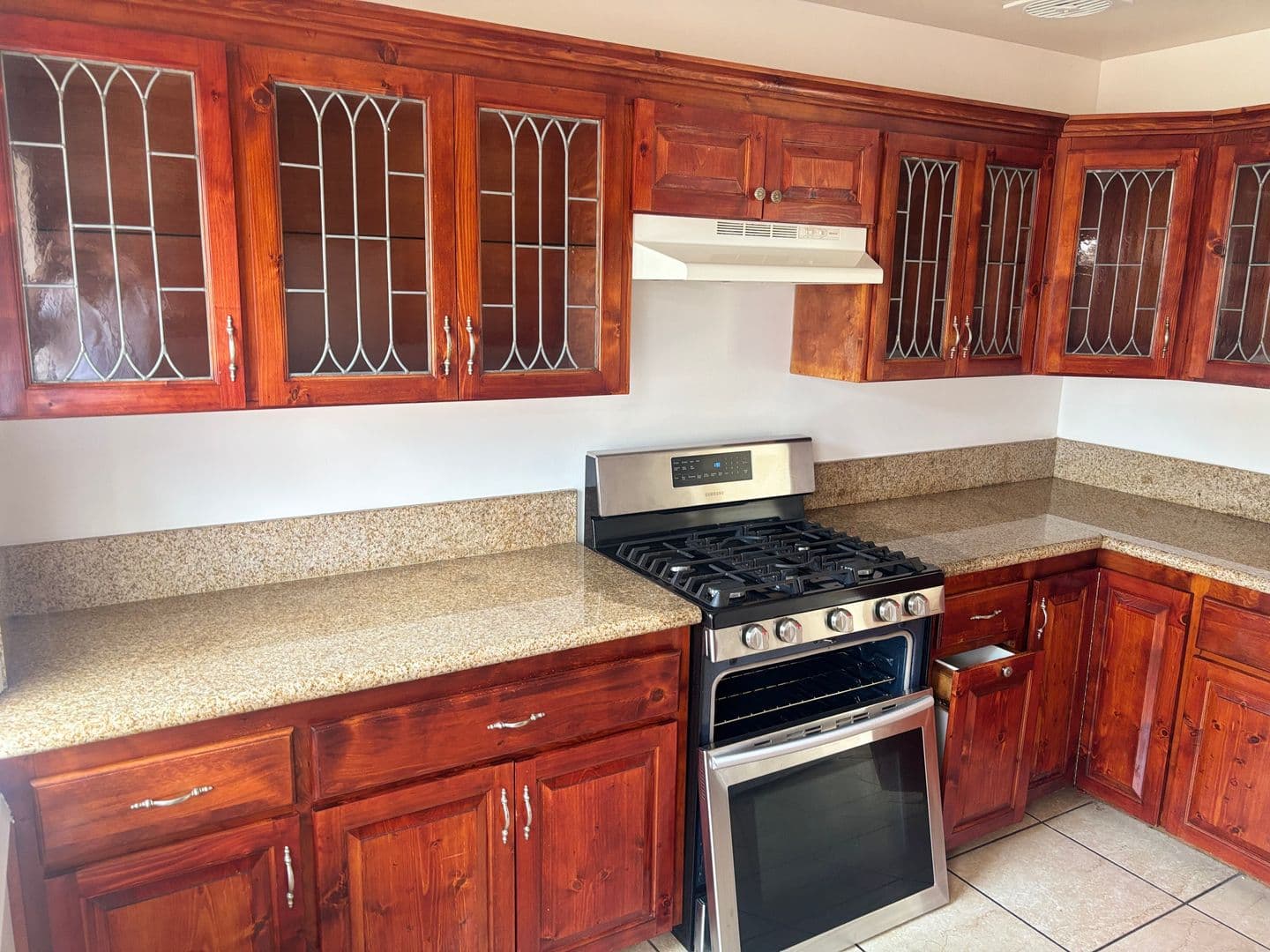 Chula Vista Condo: 519 Center St #B