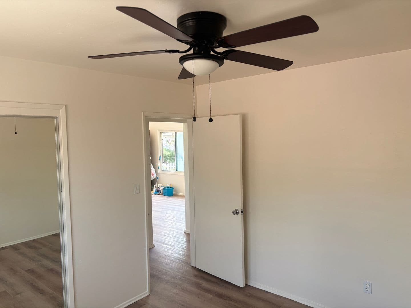 Chula Vista Condo: 519 Center St #B