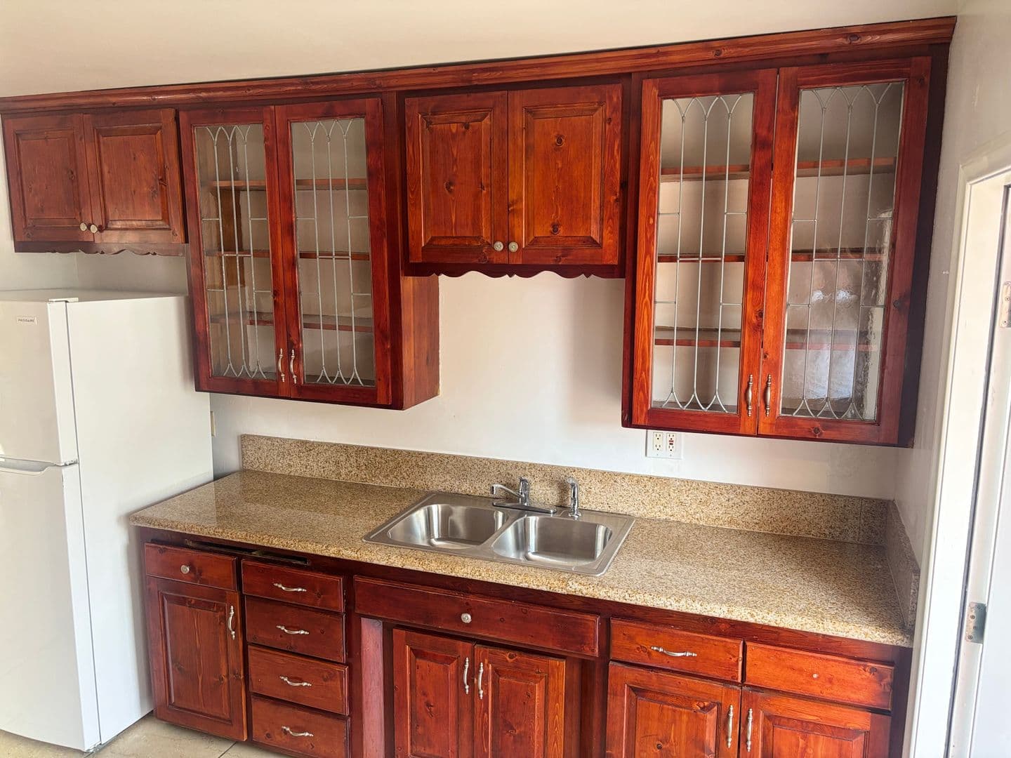 Chula Vista Condo: 519 Center St #B