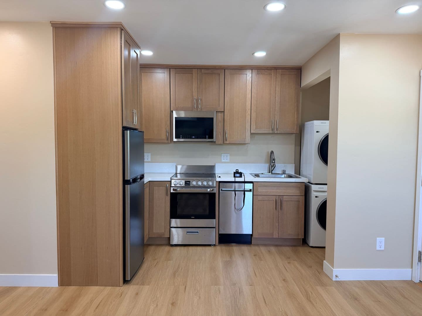 San Diego Condo: 5106 Bocaw Pl