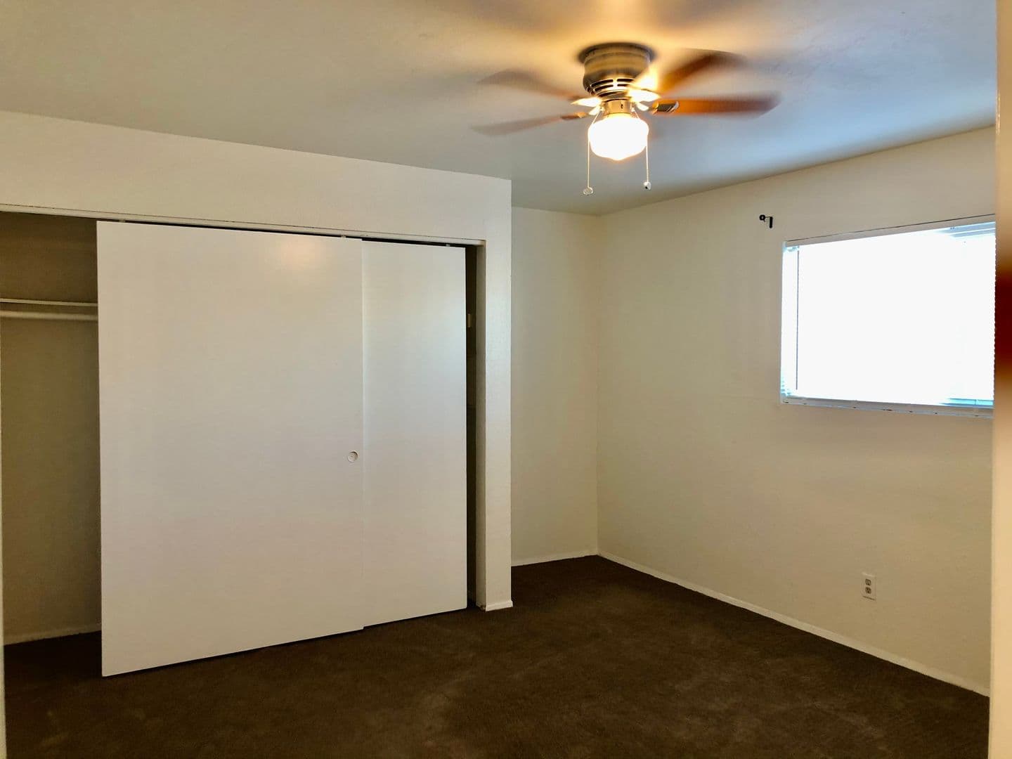 Lakeside Apartment: 12711 Laurel Street