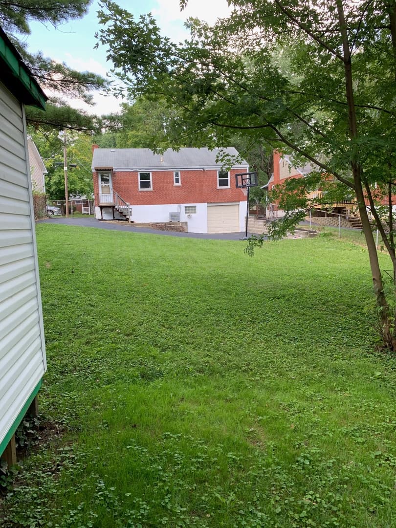 Cincinnati House: 2180 Townhill Drive