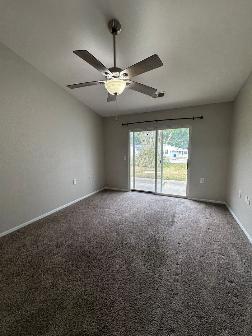 Terre Haute Apartment: Springdale Lane