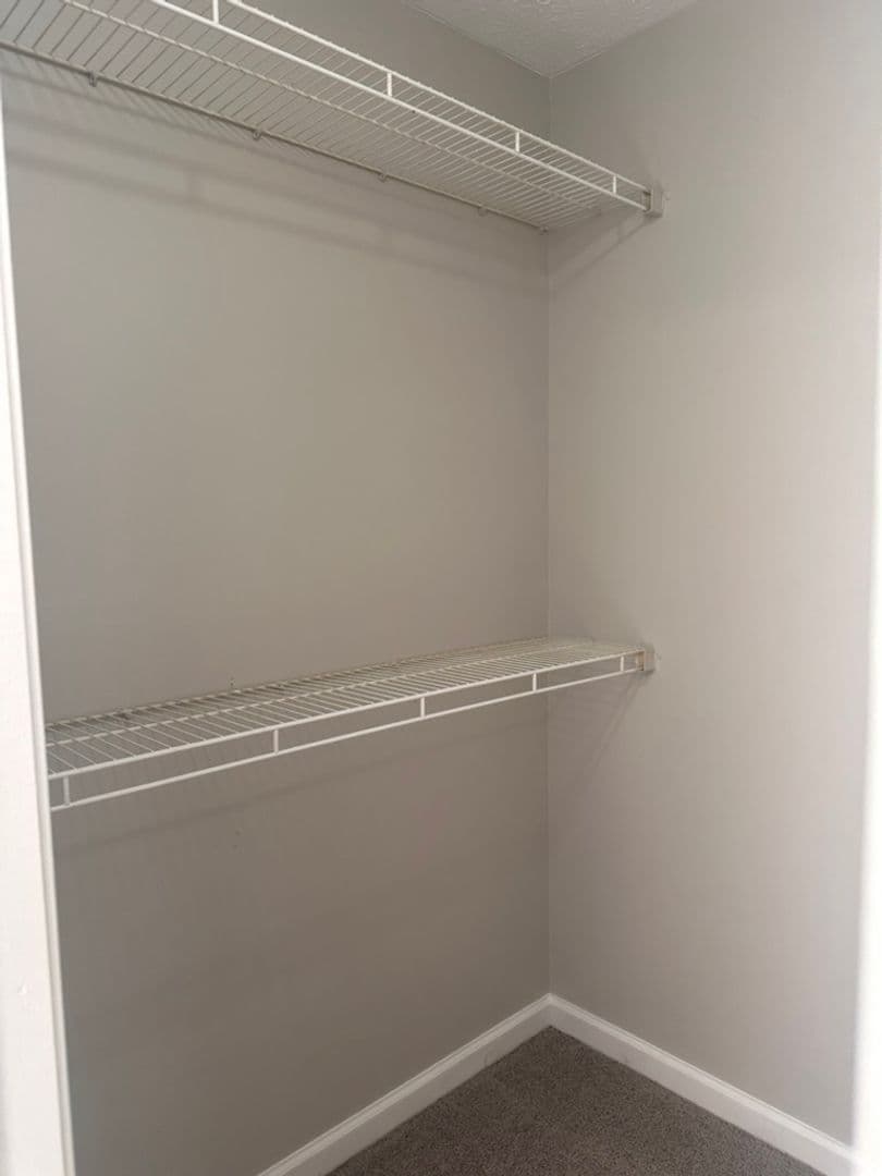 Bloomington Apartment: 1622 S. Curry Pike