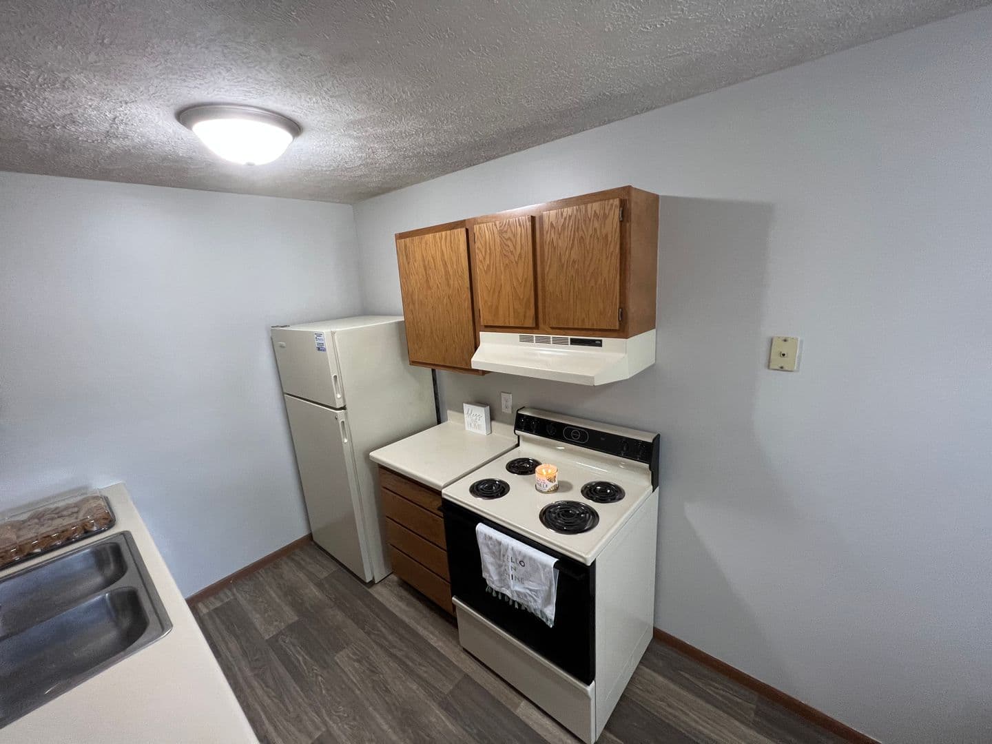 Terre Haute Apartment: 801 E. Springhill Dr