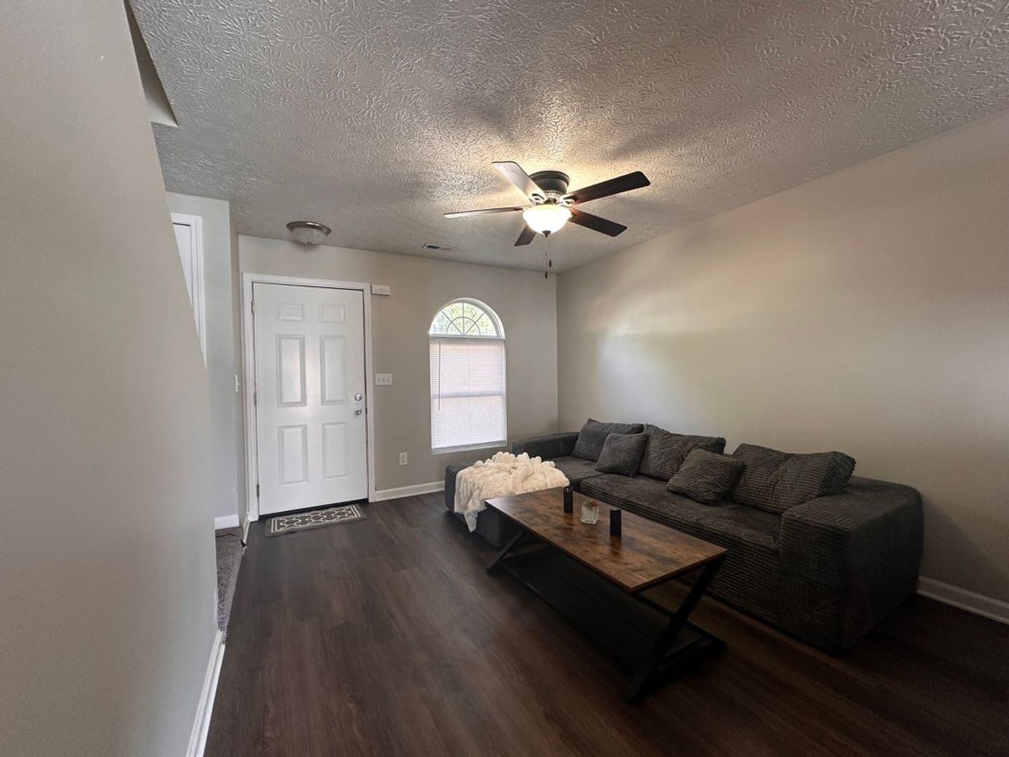 Bloomington Apartment: 1622 S. Curry Pike